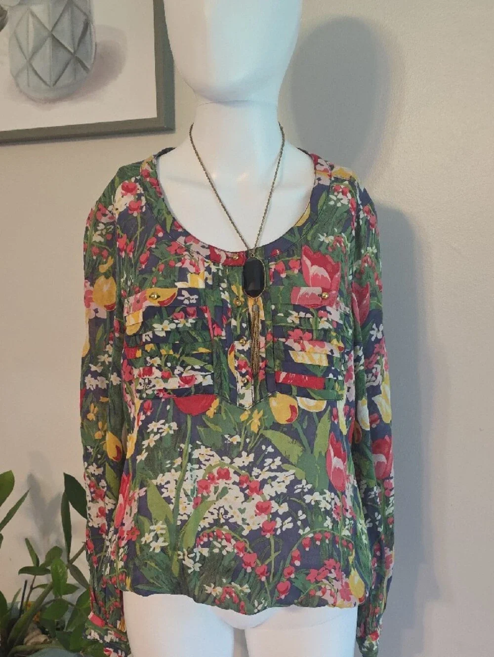 Floral Long-Sleeve Scoop Neck Blouse - Green Multi